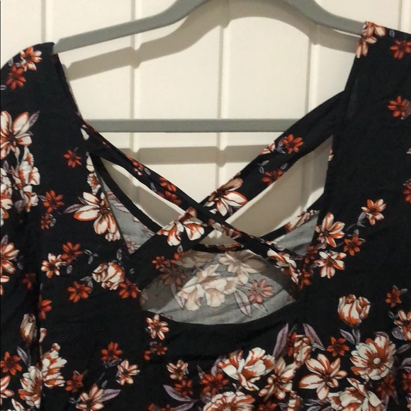 Bell Sleeve Dress - Picture 5 of 7